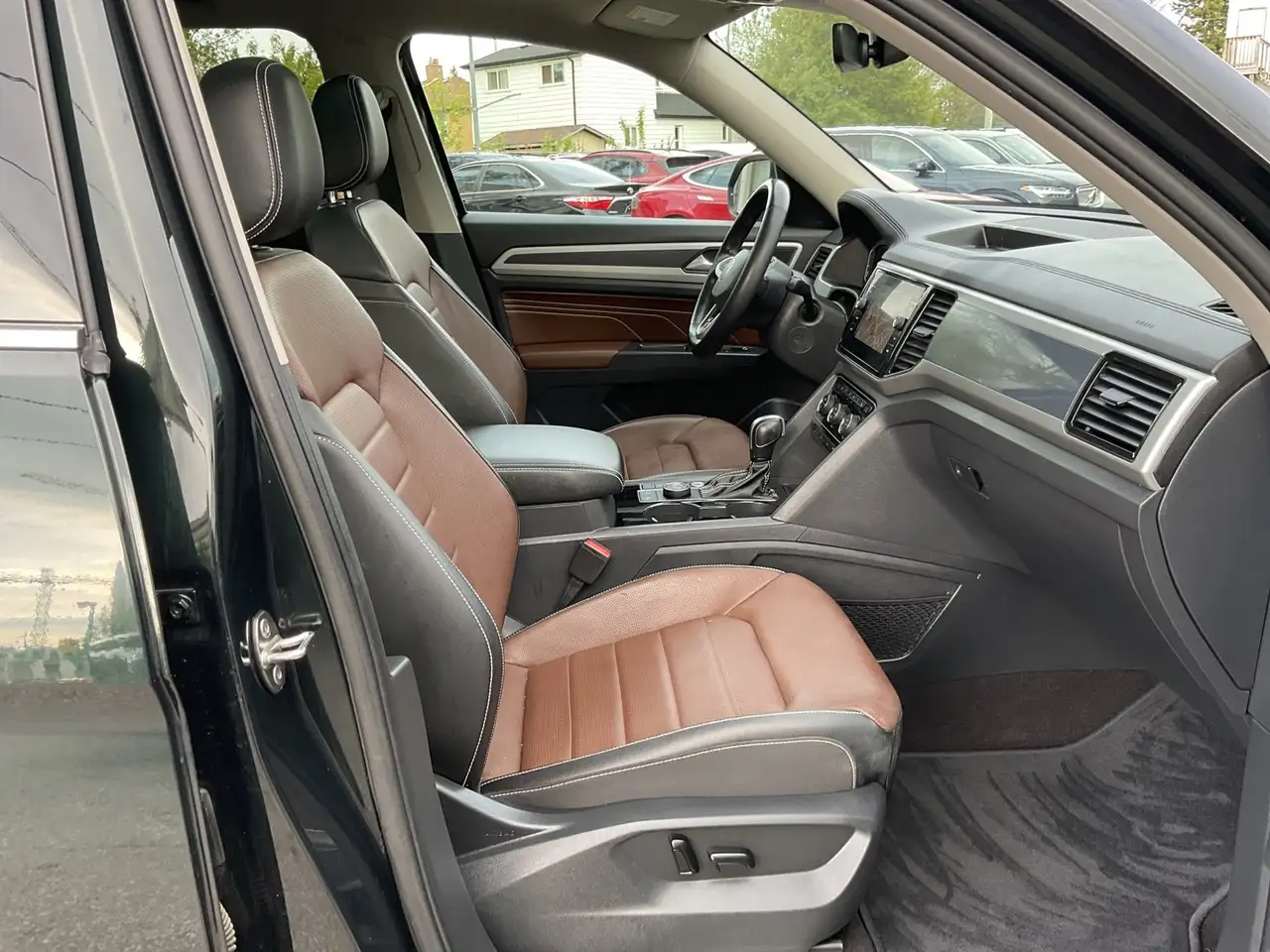 Volkswagen Atlas снимка Volkswagen Atlas
