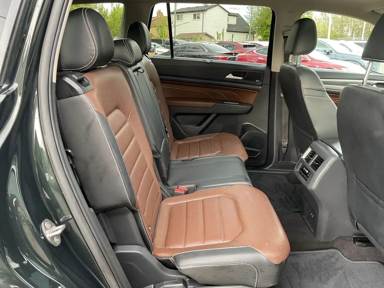 Volkswagen Atlas снимка Volkswagen Atlas