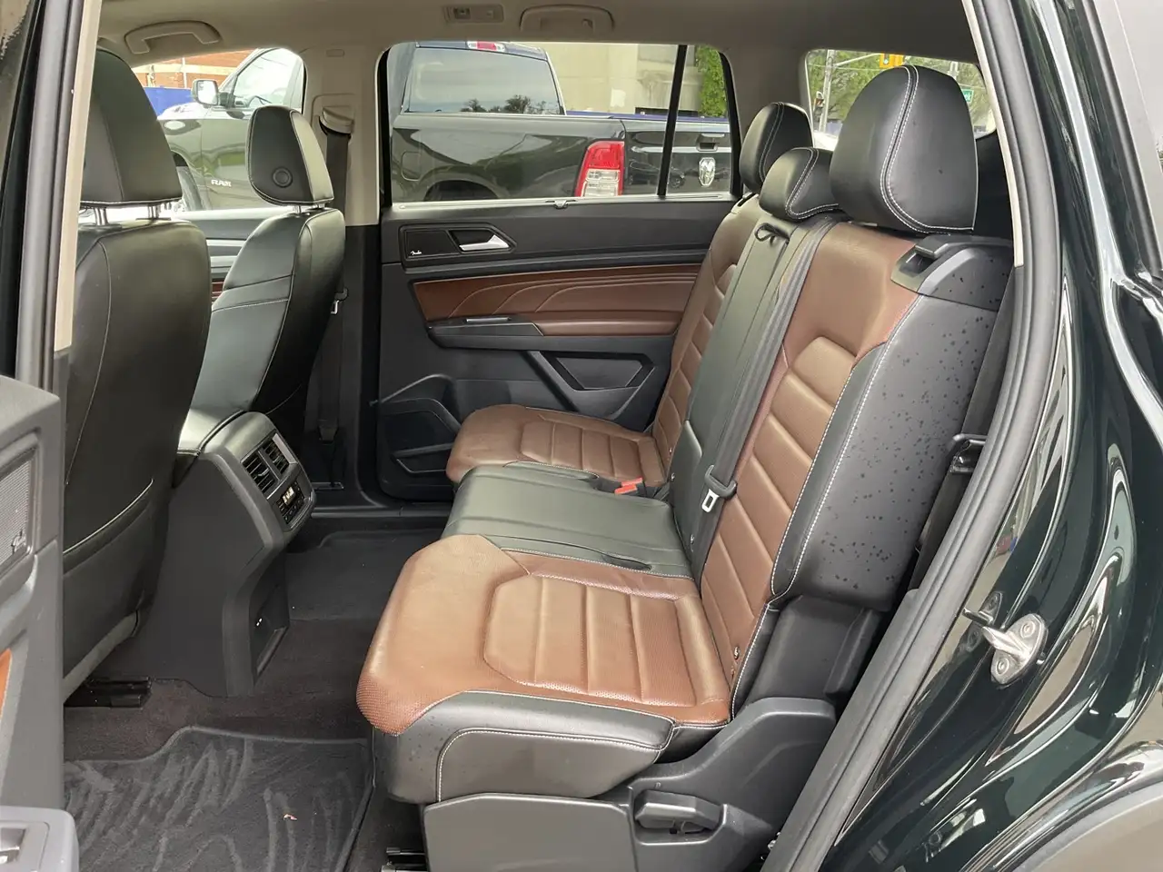 Volkswagen Atlas снимка Volkswagen Atlas