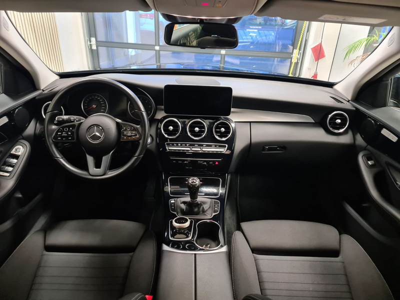 Mercedes-Benz C 180 d T-Modell / LED HP / GEPFLEGT / — photo 10