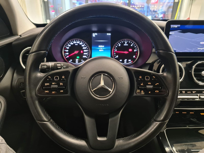 Mercedes-Benz C 180 d T-Modell / LED HP / GEPFLEGT / — photo 15