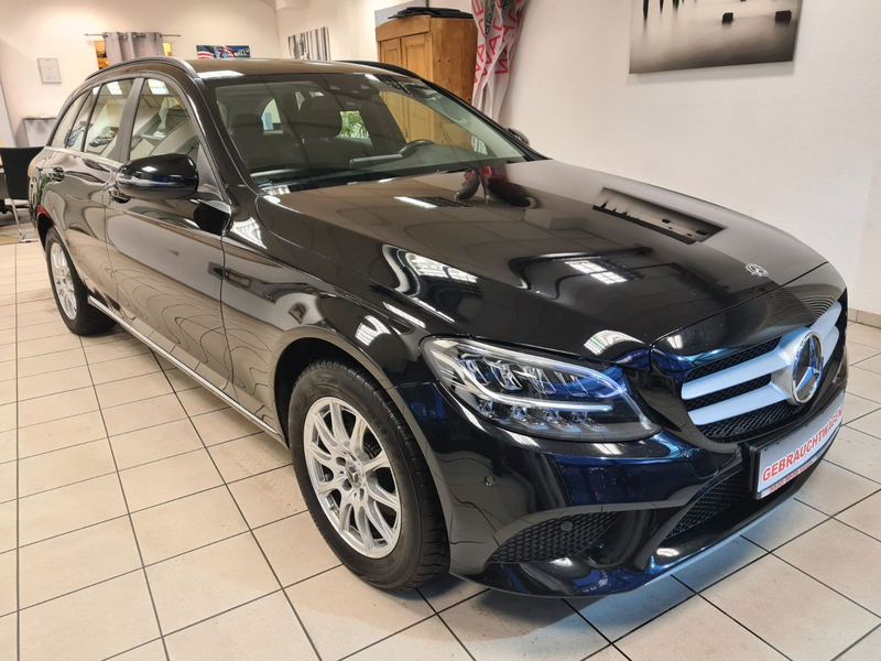 Mercedes-Benz C 180 d T-Modell / LED HP / GEPFLEGT / — photo 3
