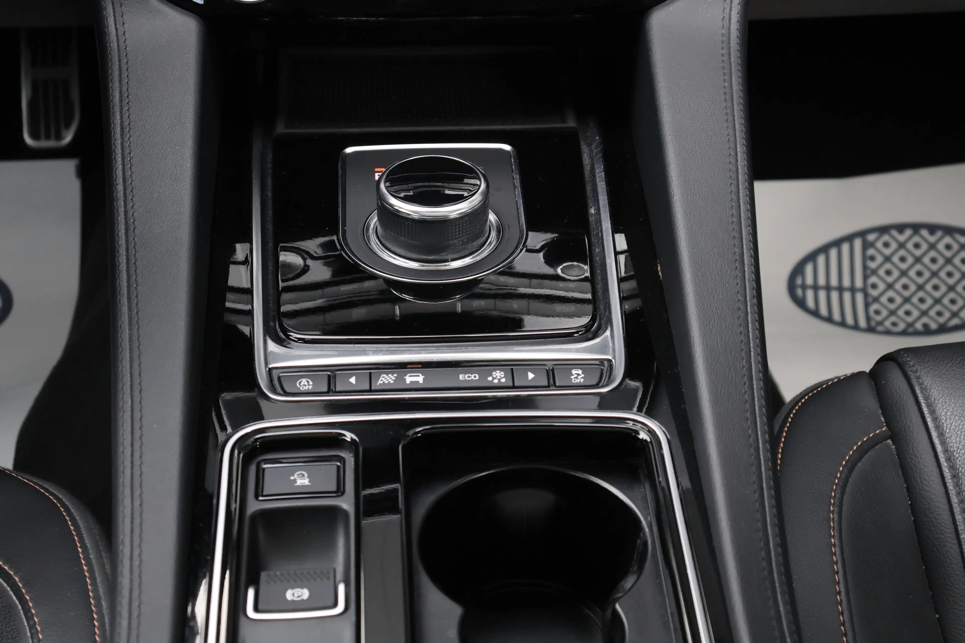 Jaguar F-Pace 2.0 T AWD Carplay Pano Leder Trekhaak Garantie* — photo 13