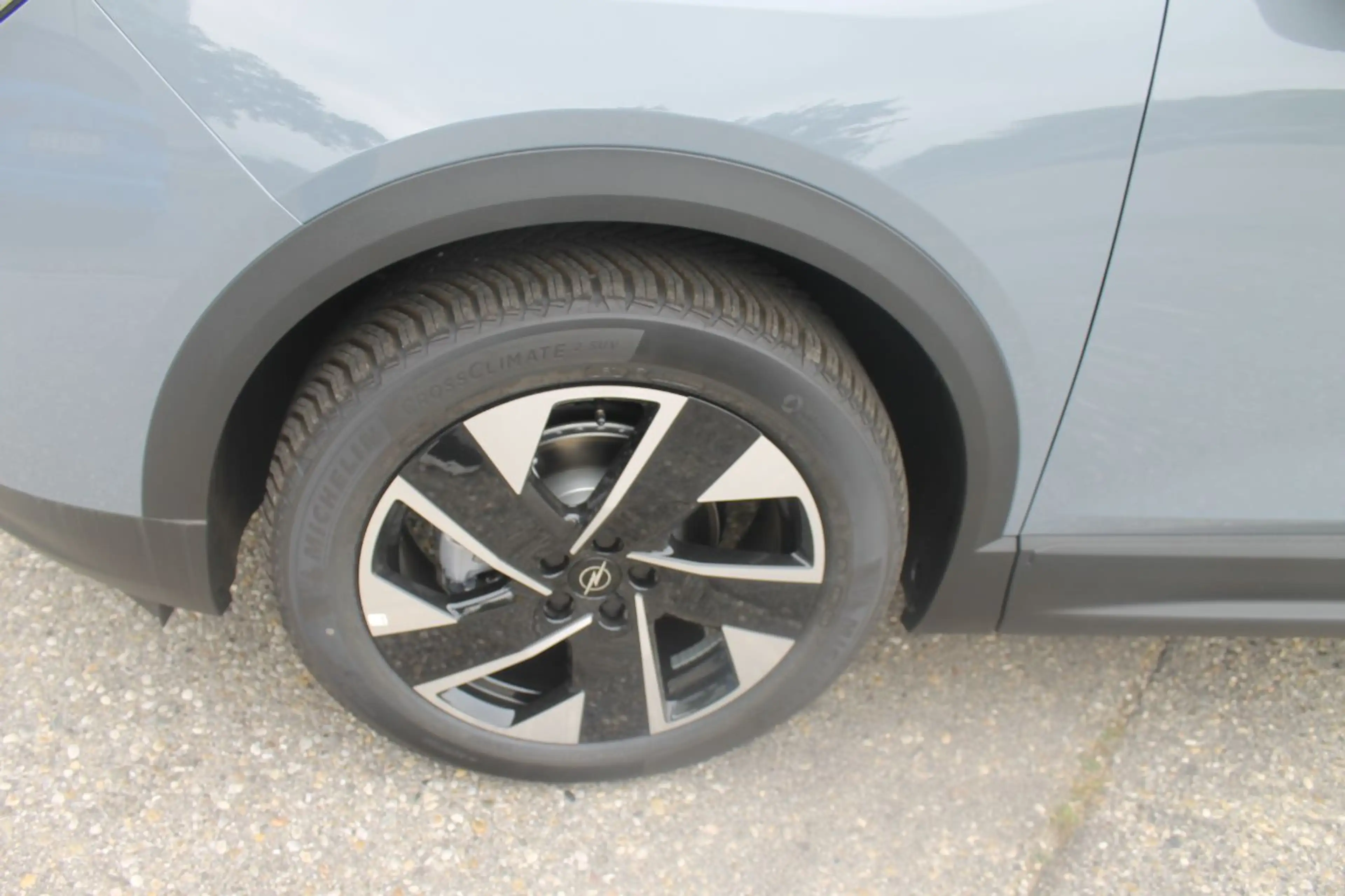 Opel Grandland Hybrid GS MATRIX-LED|KAMERA|NAVI — photo 4