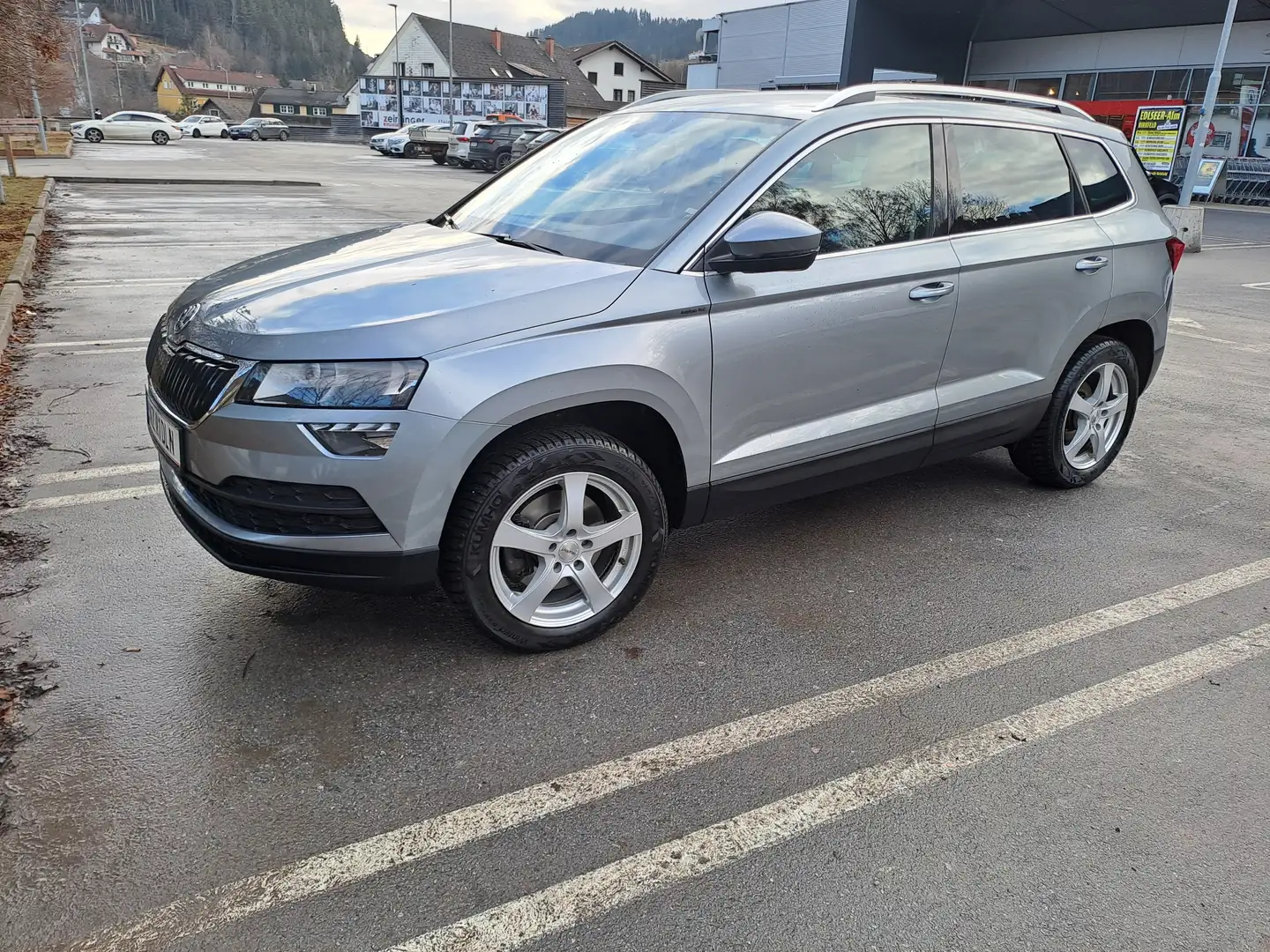 Skoda Karoq Karoq 2,0 TDI SCR 4x4 Ambition Limited Ambition Limited Grau - 1