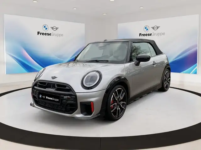 MINI John Cooper Works Cabrio John Cooper Works - Bentley Nappaleder