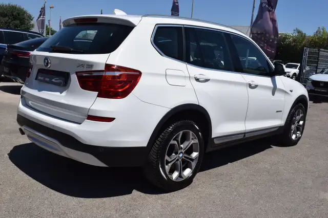 BMW X3 view 5