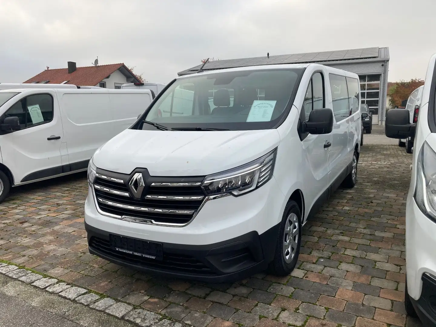Renault Trafic Life Combi 9 Sitzer L2H1 3t *LED SWF Weiß - 2