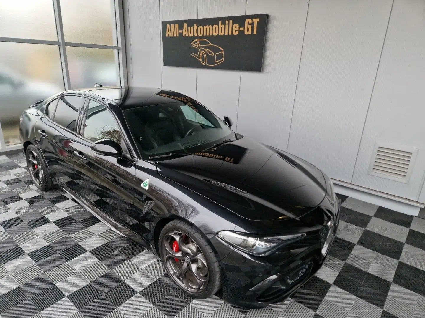Alfa Romeo Giulia Quadrifoglio 2.9 V6*AKRAPOVIC*1HAND*NETTO Noir - 2