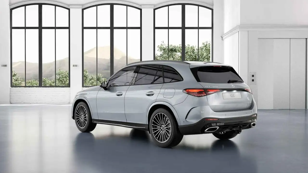 Mercedes-Benz GLC 2026 — фото 11