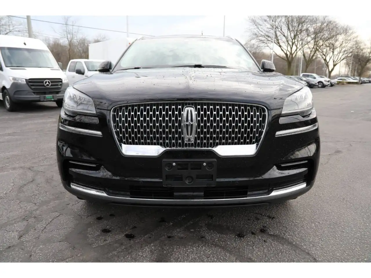 Lincoln Aviator снимка Lincoln Aviator