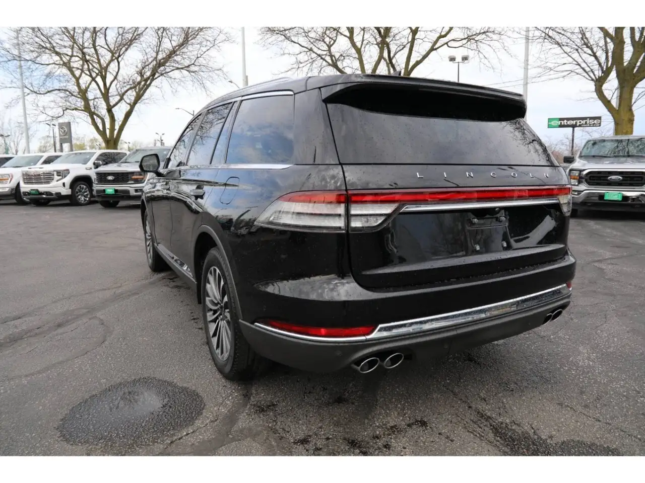 Lincoln Aviator снимка Lincoln Aviator