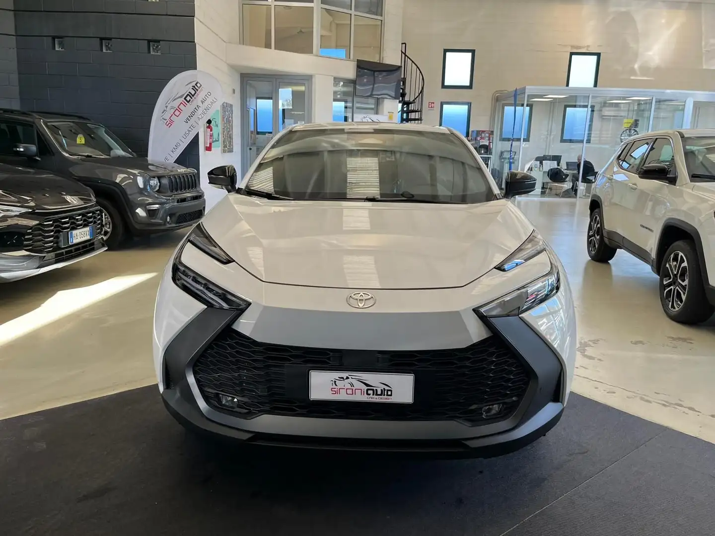 Toyota C-HR C-HR 2.0 PHEV Trend - PROMO SIRONIAUTO+ Wit - 2