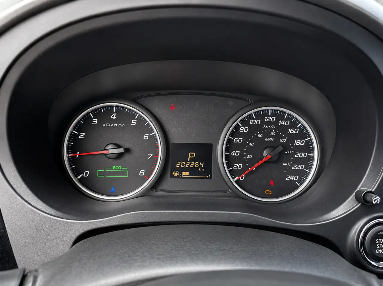 Mitsubishi Outlander снимка Mitsubishi Outlander