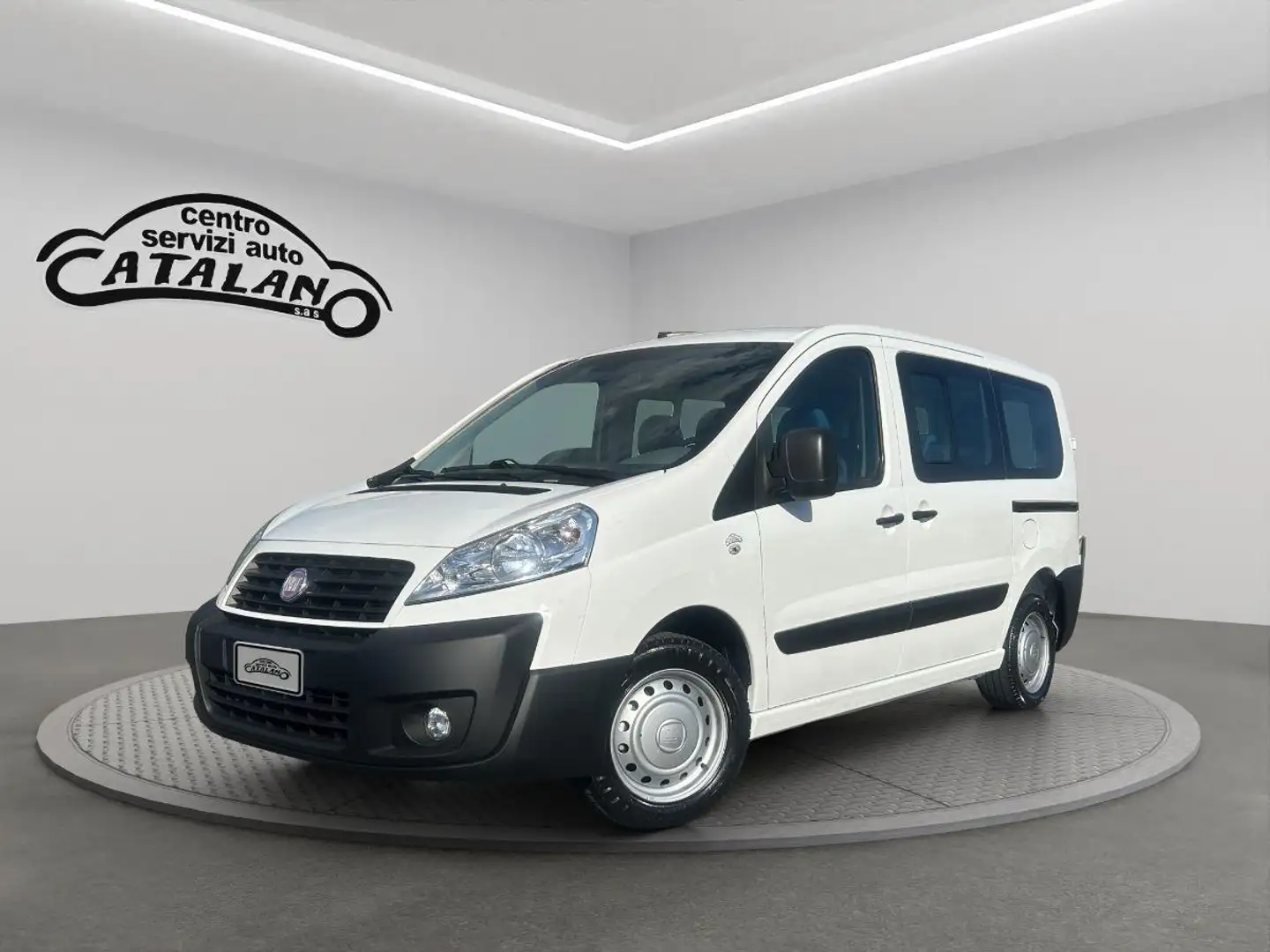 Fiat Scudo 2.0 MJT/130 PC Panorama Family 5 posti Blanco - 1