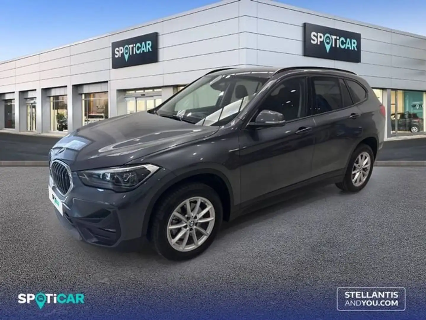 BMW X1 sDrive 18dA Corporate Gris - 1