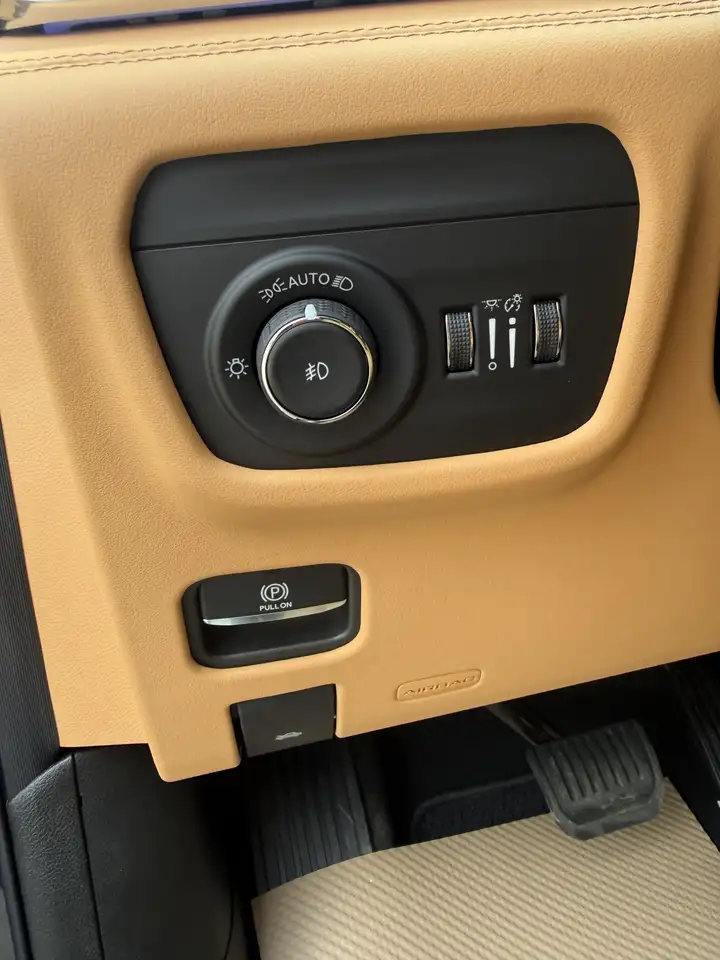 Jeep Grand Cherokee fotografie Jeep Grand Cherokee