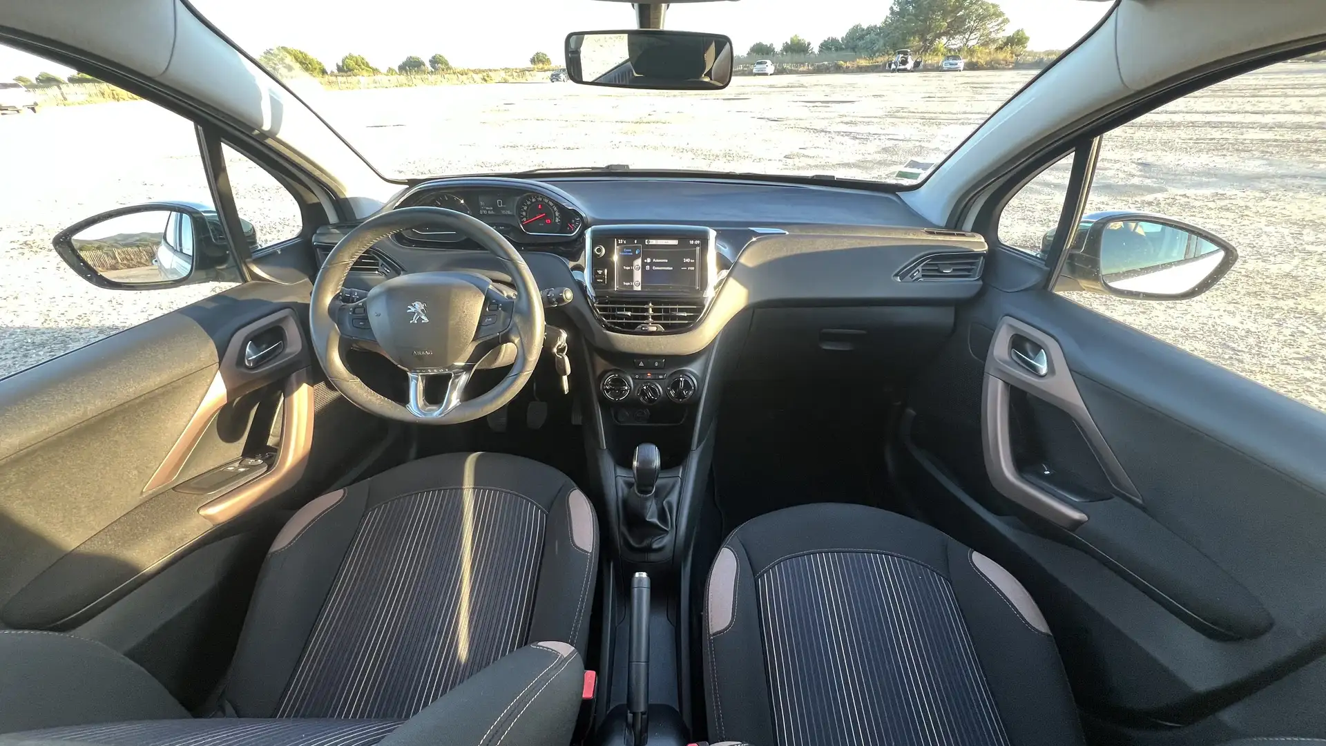 Peugeot 208 208 1.2 VTi 82ch BVM5 Urban Soul - 2