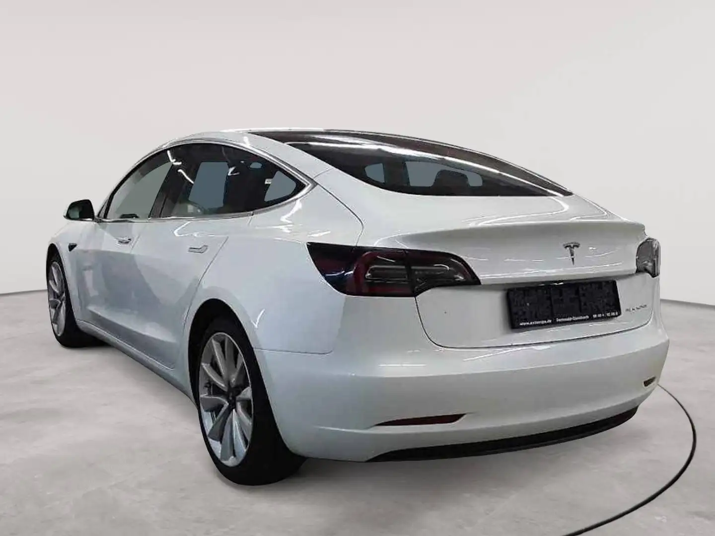 Tesla Model 3 Model 3 Langstreckenbatt. Allradantrieb Dual Motor Weiß - 2