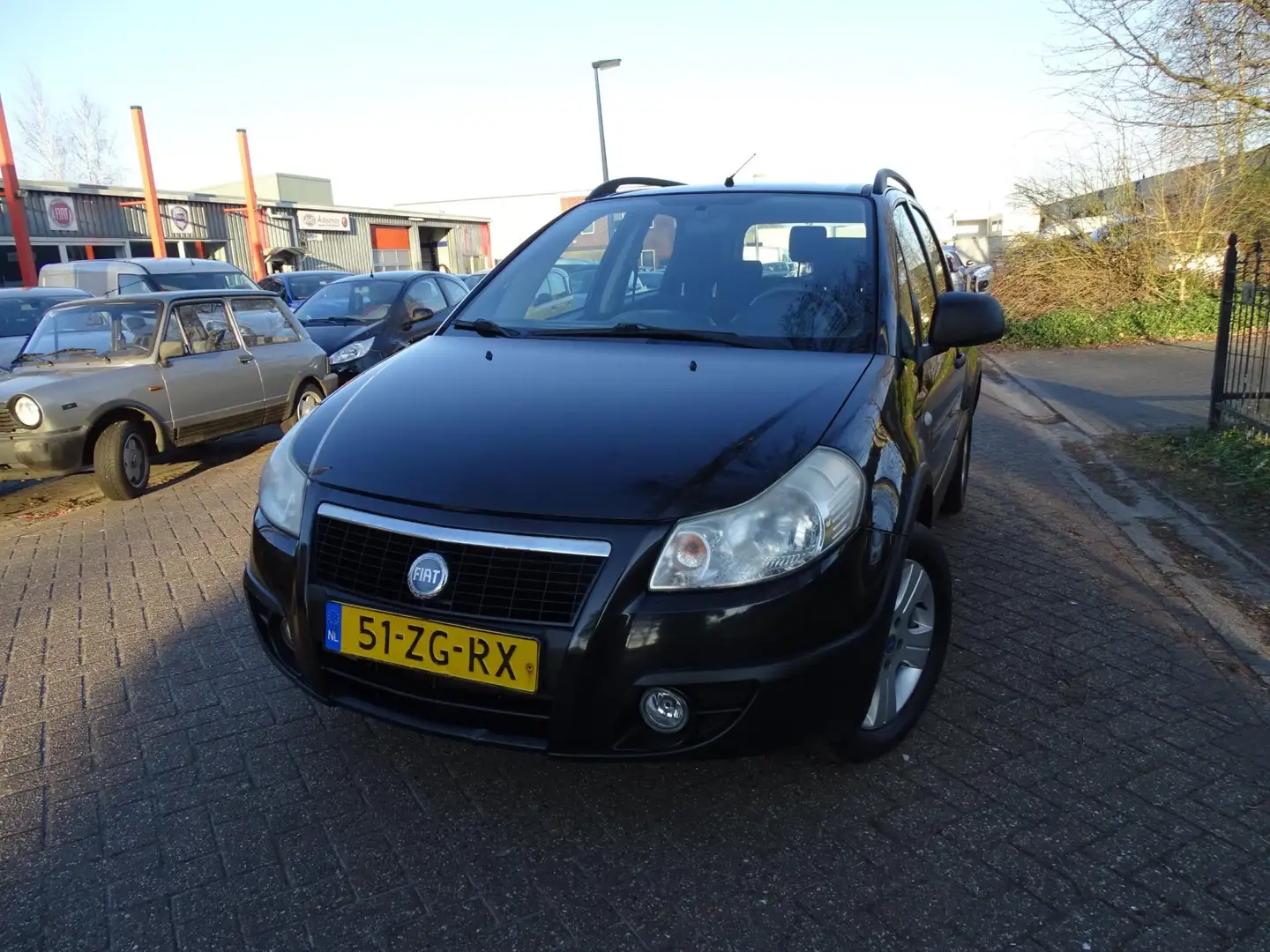 Fiat Sedici 1.6-16V Dynamic 100000km Negro - 2