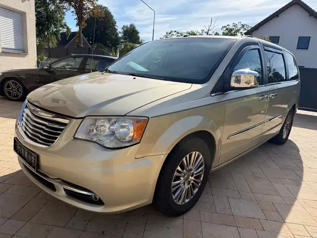 Chrysler Grand Voyager 3.6+LPG Gas+Leder+AHK+7 Sitze+
