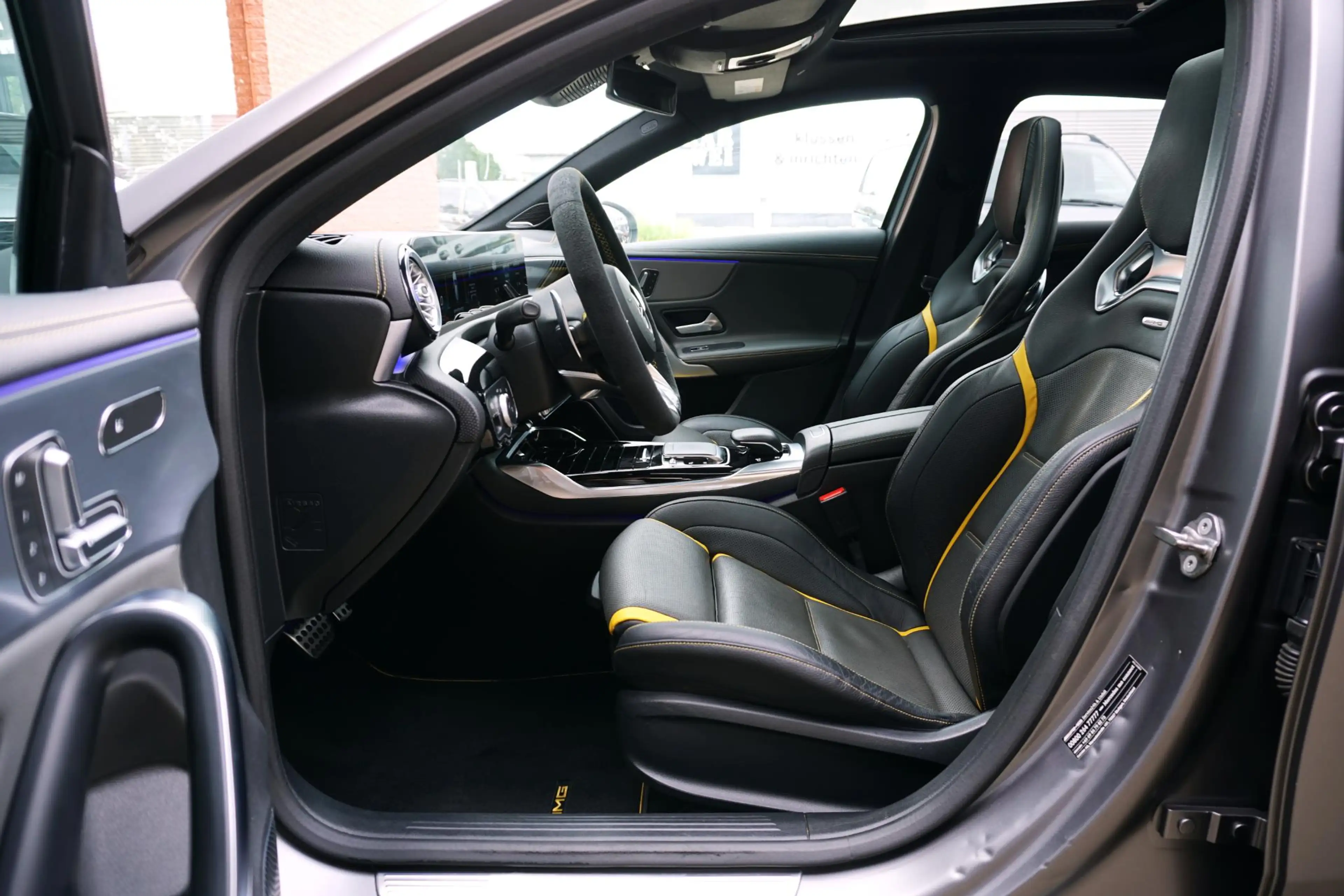 Mercedes-Benz A 45 AMG S 4MATIC+ Edition 1 422pk + RECARO / BURMESTER / P — photo 15