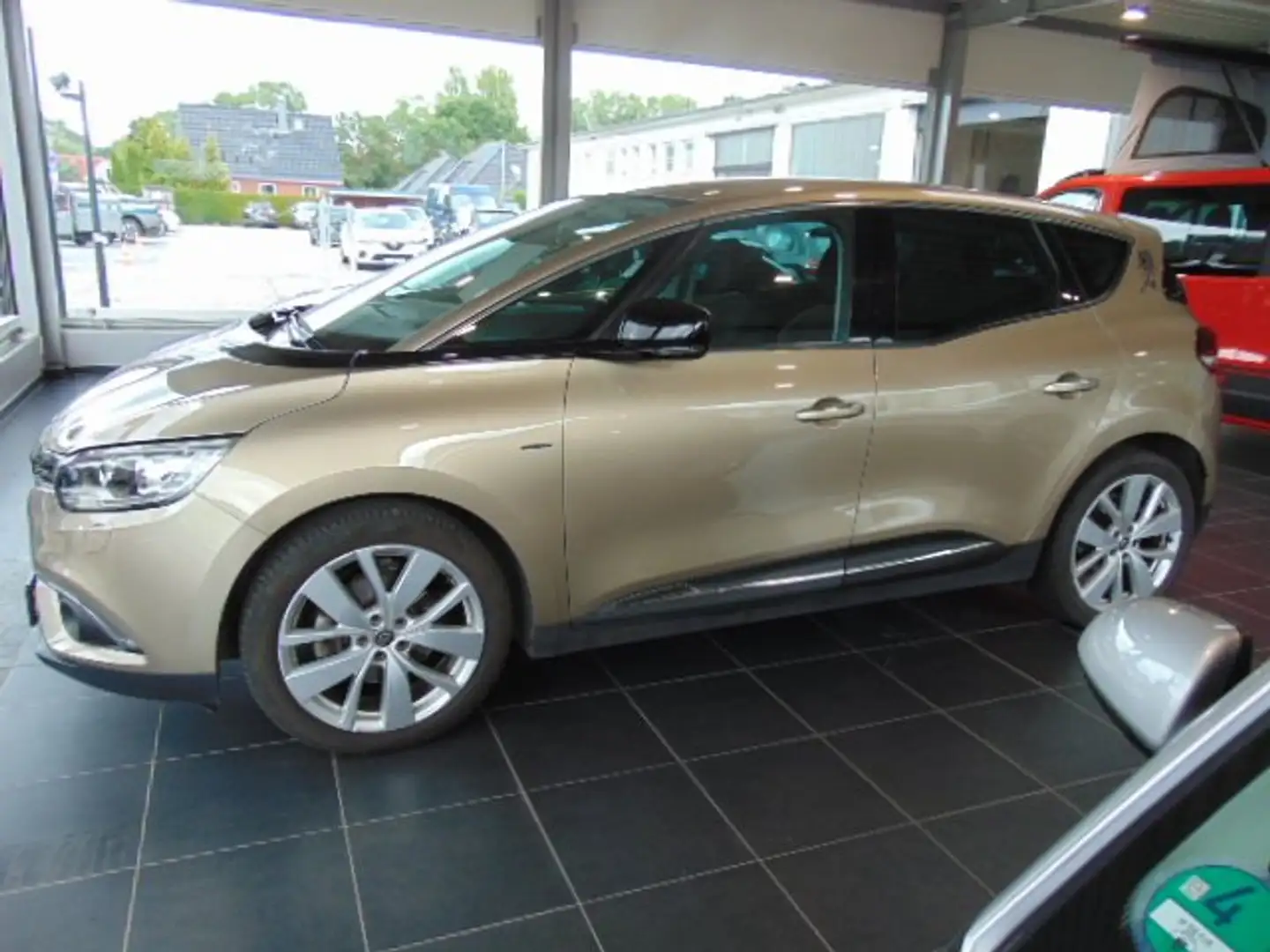 Renault Scenic TCe 115 GPF LIMITED Beige - 2