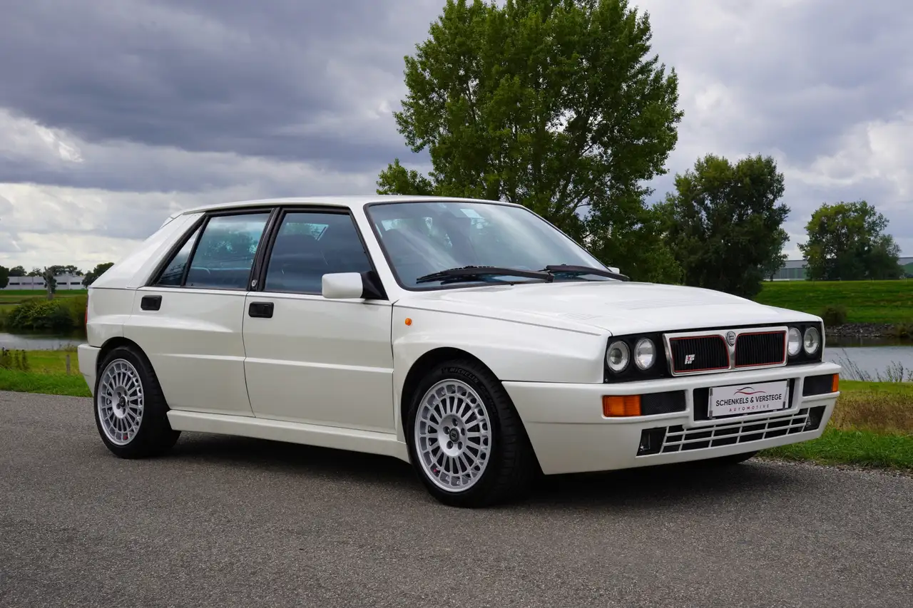 Lancia Delta 2.0-16V HF Integrale Evoluzione II Bianco Perlato, foto 8