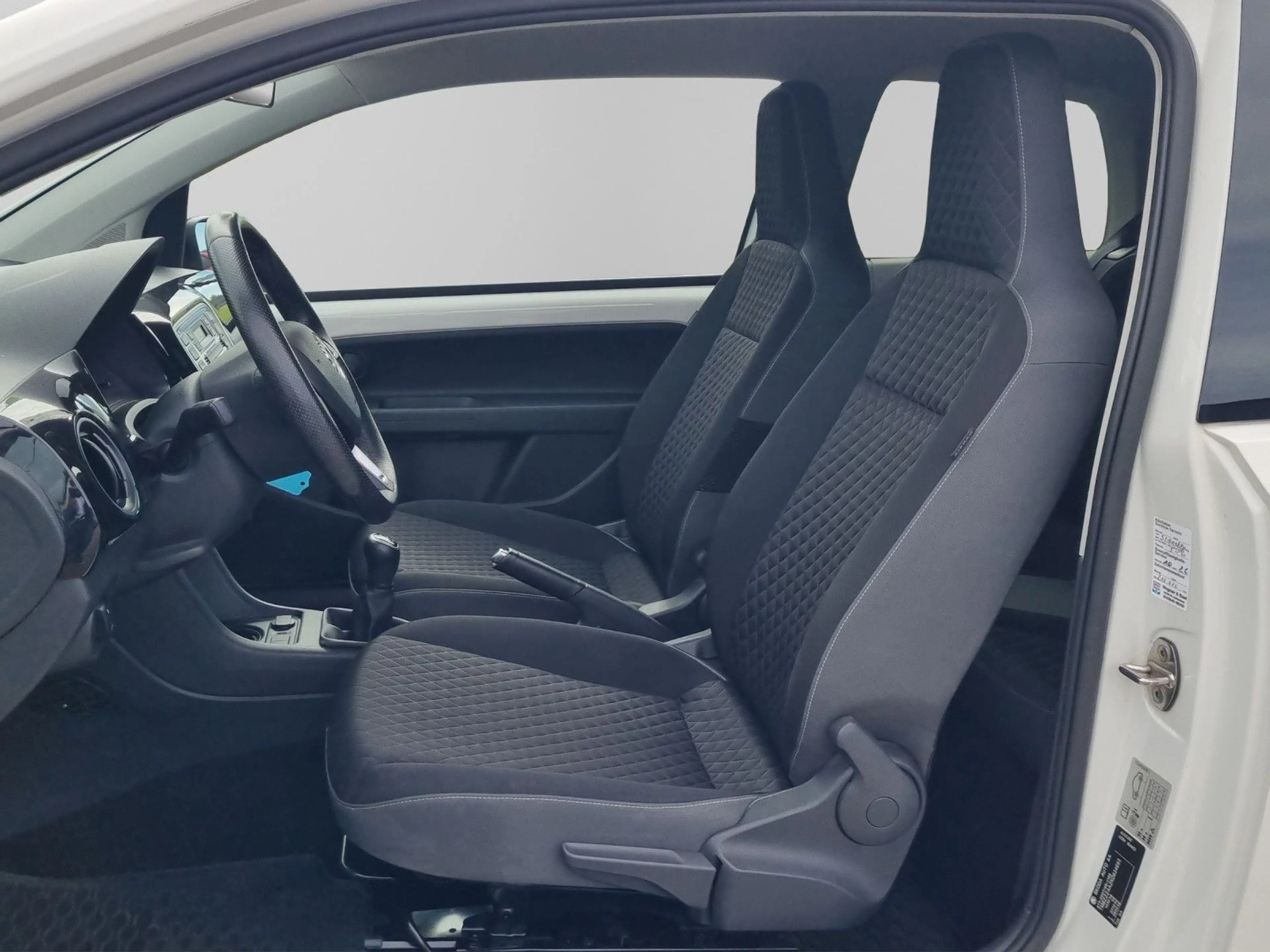 Skoda Citigo Ambition 1,0 TSI SHZ Klima — photo 9