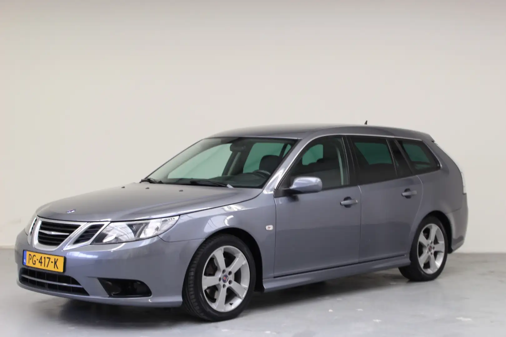 Saab 9-3 Sport Estate 1.8t Intro Edition Automaat | Rijklaa Gris - 1