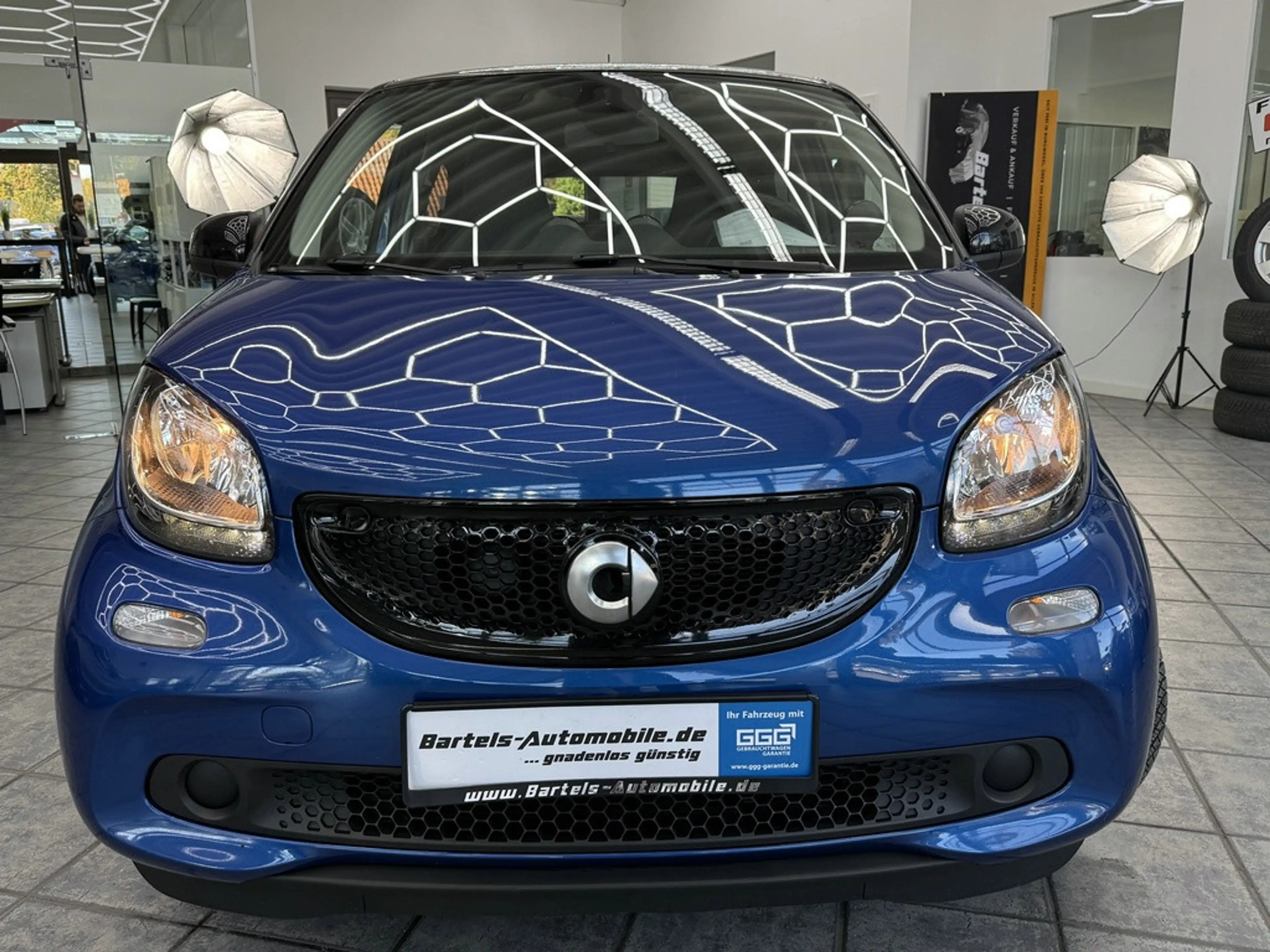 smart forFour 0.9 prime, Autom., Leder, Klima, Sitzh. — photo 6