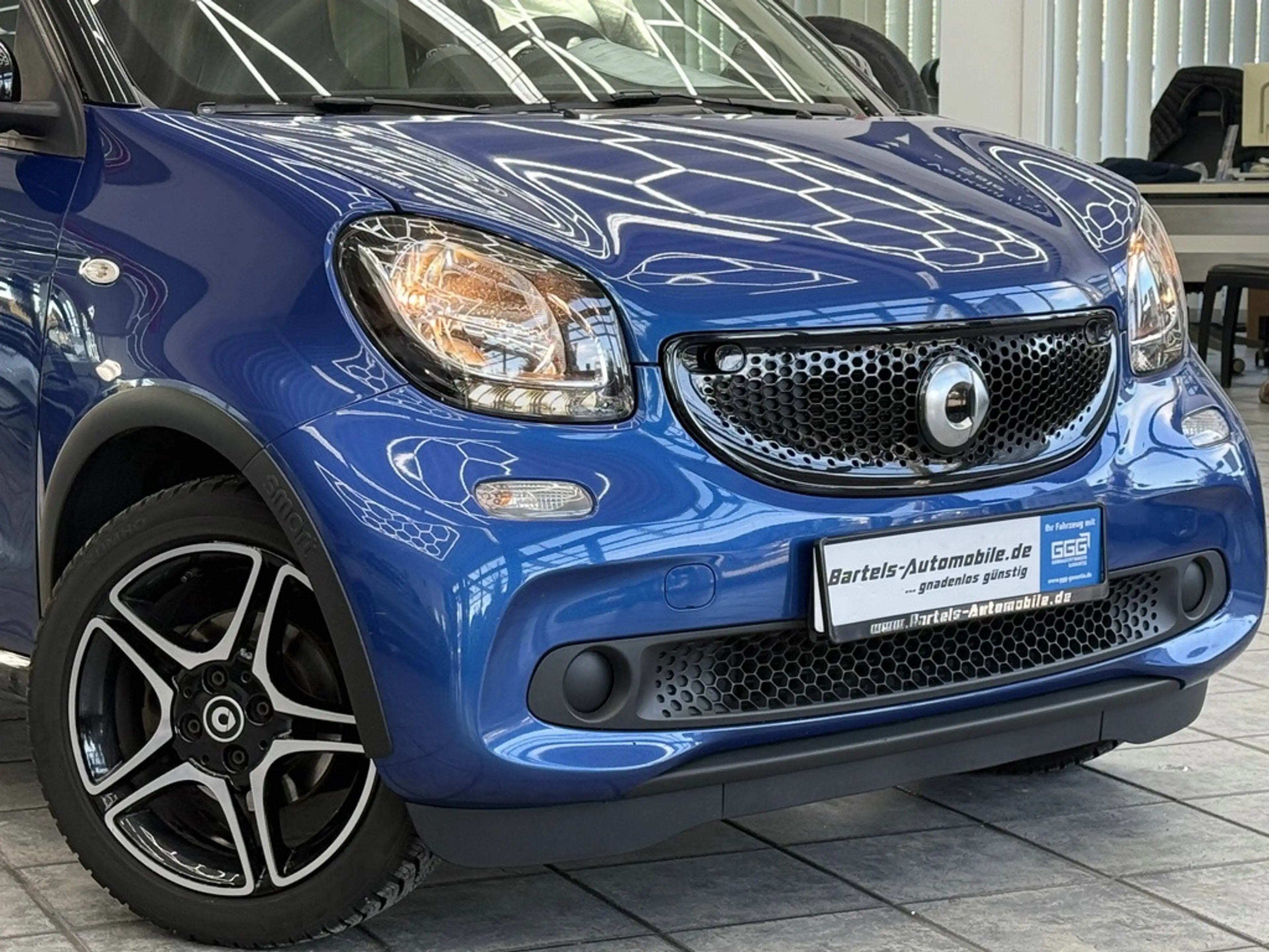 smart forFour 0.9 prime, Autom., Leder, Klima, Sitzh. — photo 2