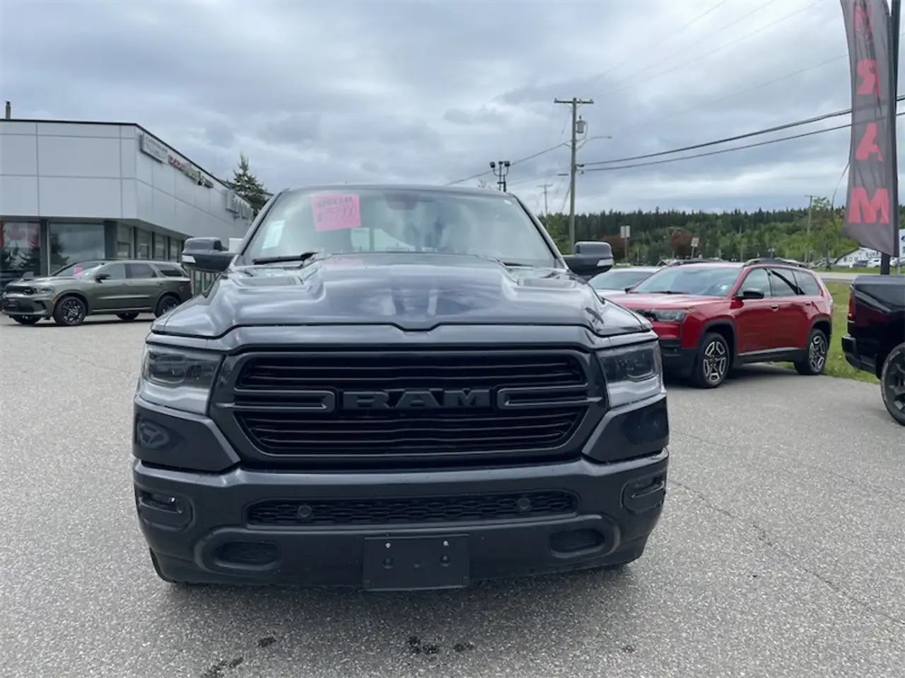 RAM 1500 photo RAM 1500