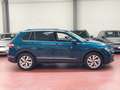 Volkswagen Tiguan 2.0 TDi + 4x4 + DSG + CAM + KeylessGO + CarPLAY Bleu - thumbnail 2