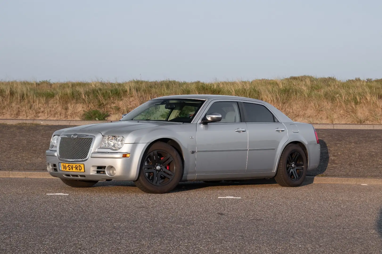 Chrysler 300C 5.7 Automatic (motorschade) - 1