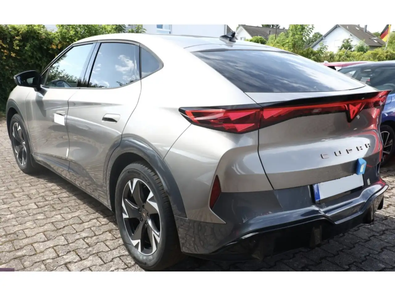 CUPRA Tavascan 2026
