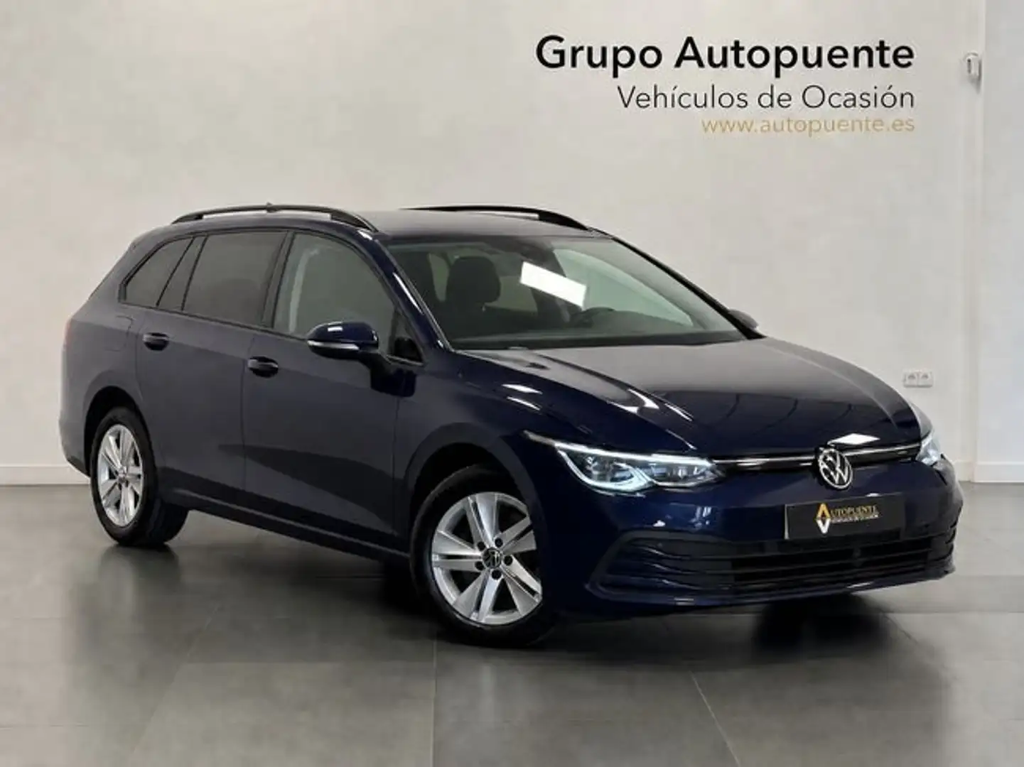 Volkswagen Golf LIFE Azul - 1