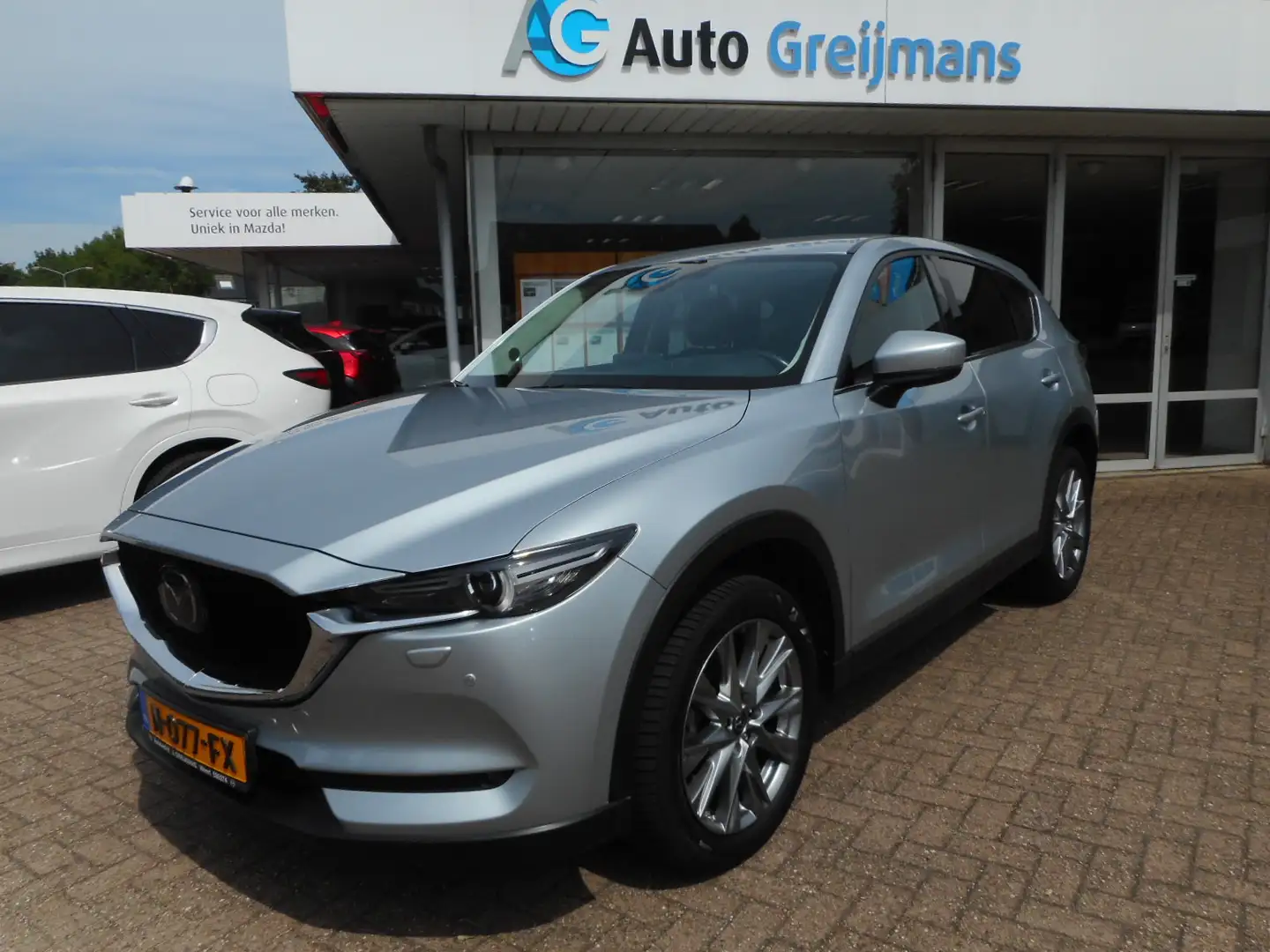 Mazda CX-5 2.0 SkyActiv-G 165 Luxury Grijs - 1