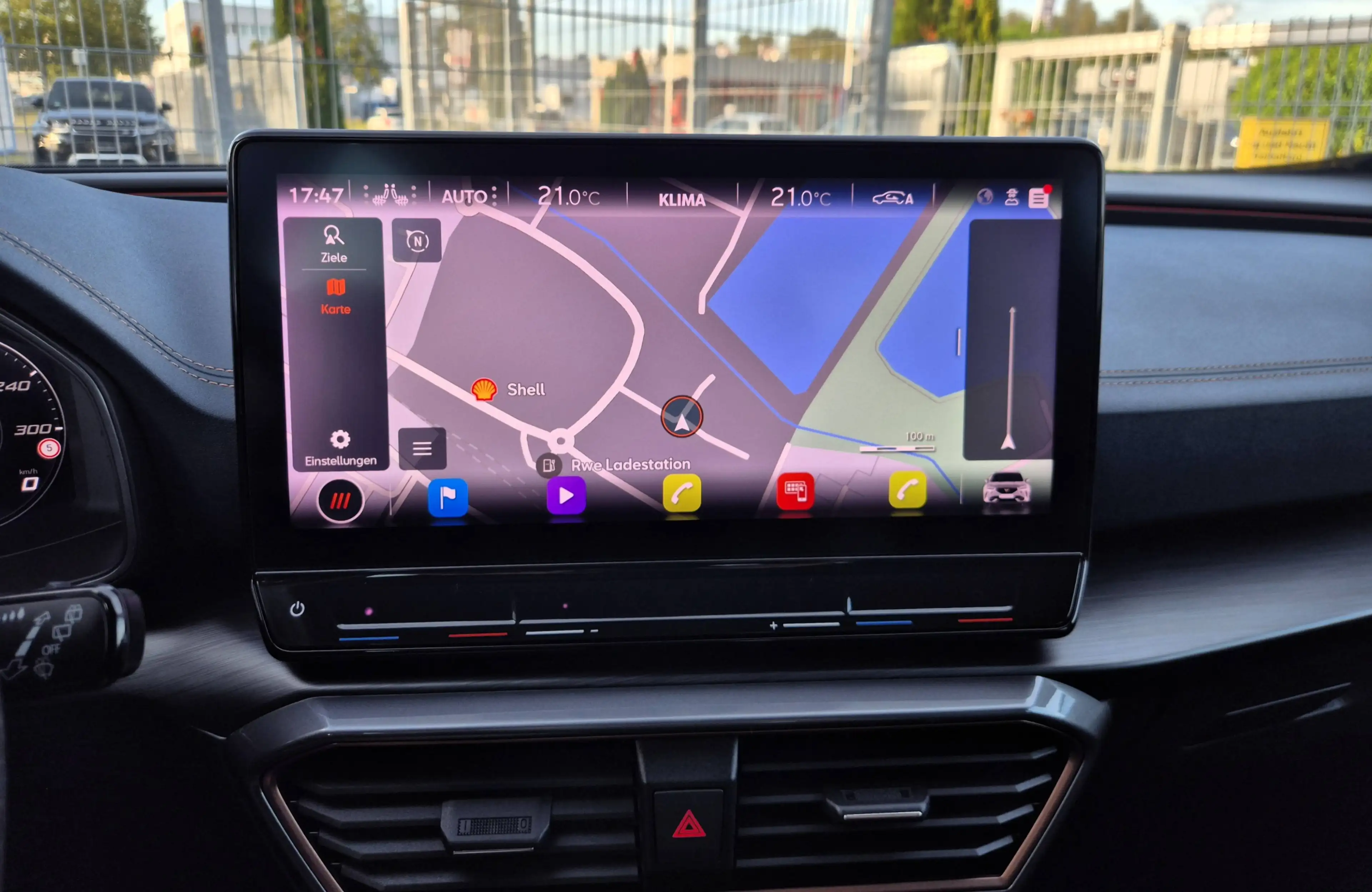 CUPRA Formentor Formentor VZ 2.0 TSI 4Drive DSG/LED/NAVI/SHZ/PANO/MATT — photo 14