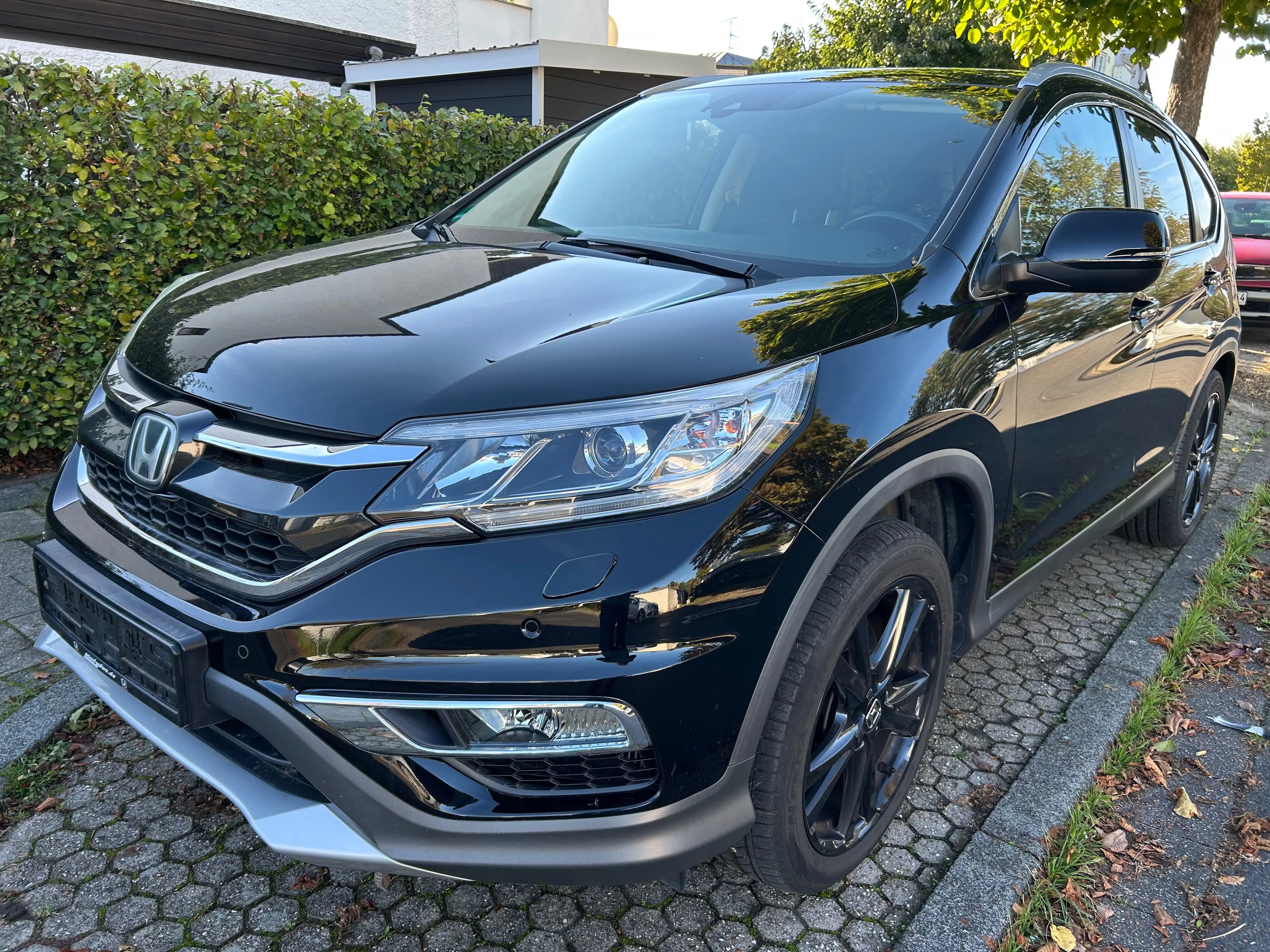 Honda CR-V Executive 4WD Stand Heizung — photo 3