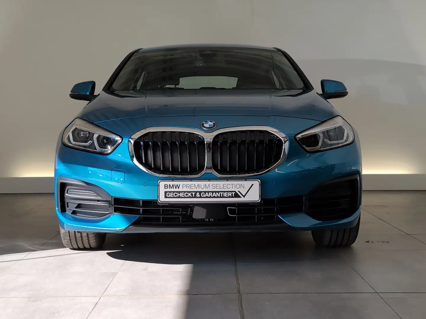 BMW 118 d Advantage Navi/LED/Lordose/PA/LR-Hz/WLAN DAB/SHZ Blau - 2