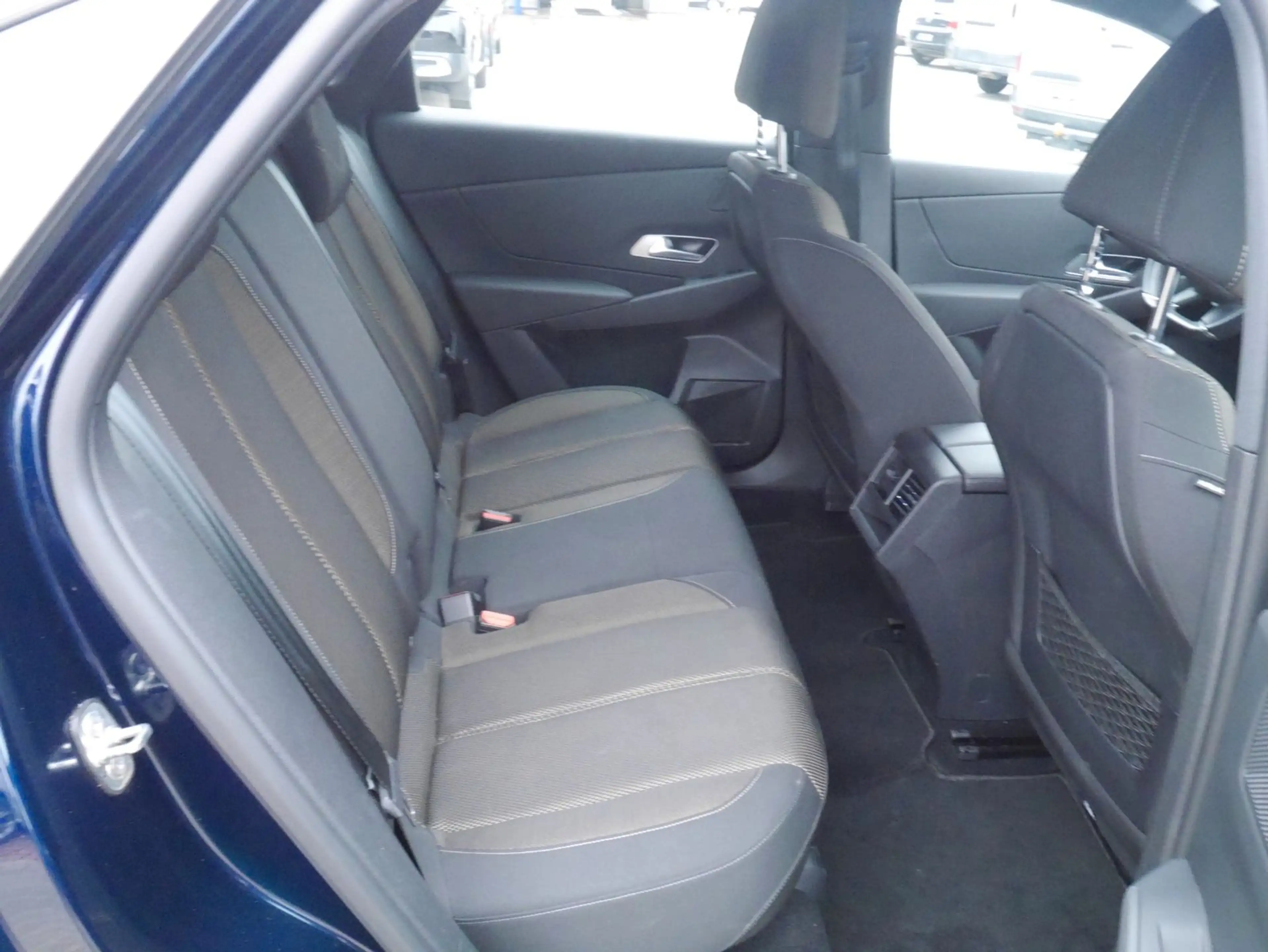 DS Automobiles DS 7 Crossback DS 7 Blue HDI LED/Navi/APP/SHZ/Kamera/AHK — photo 10