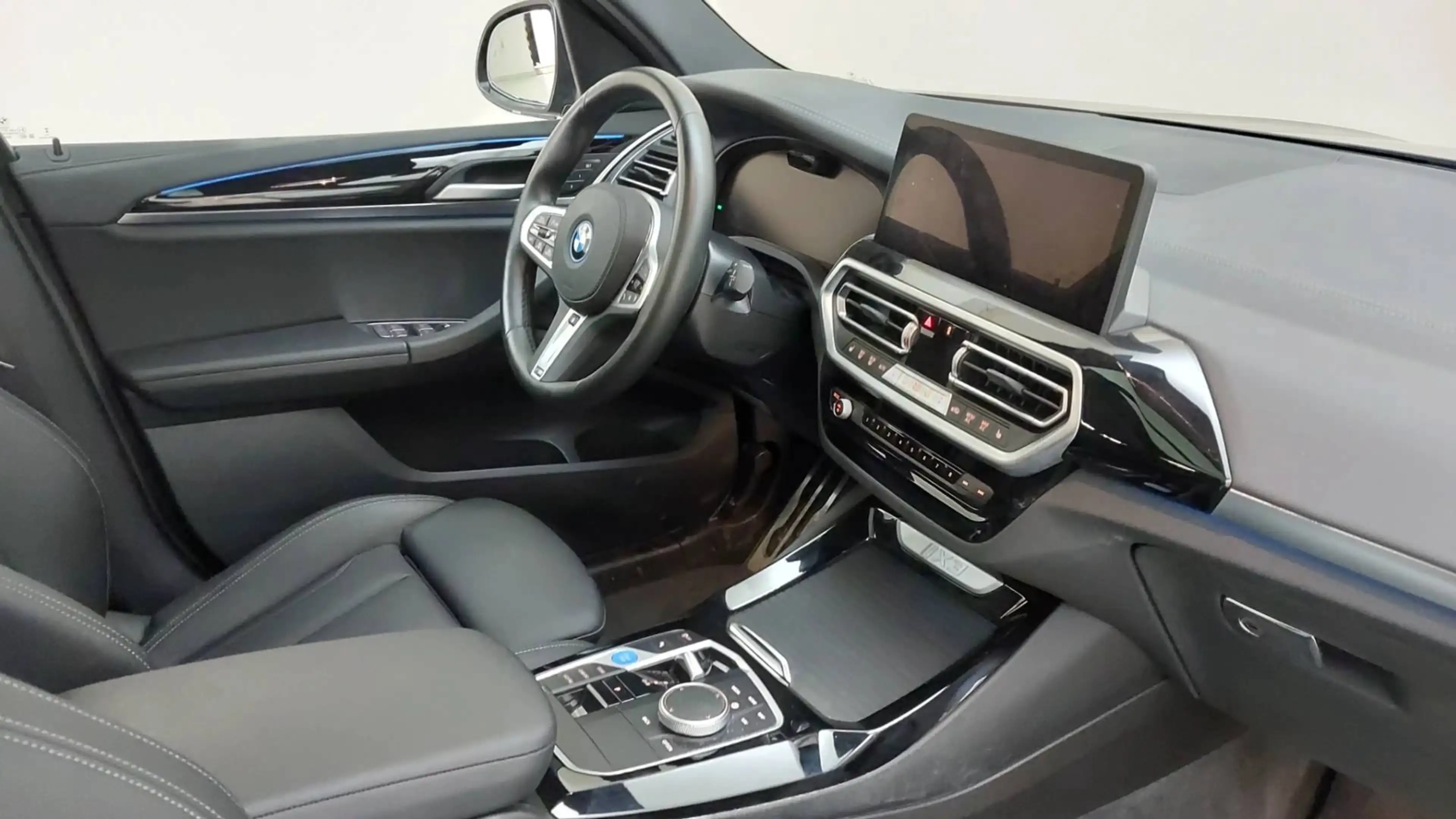 BMW iX3 M SPORT AHK/RFK/PANO/ACC/MMRY/CARPLAY — photo 14
