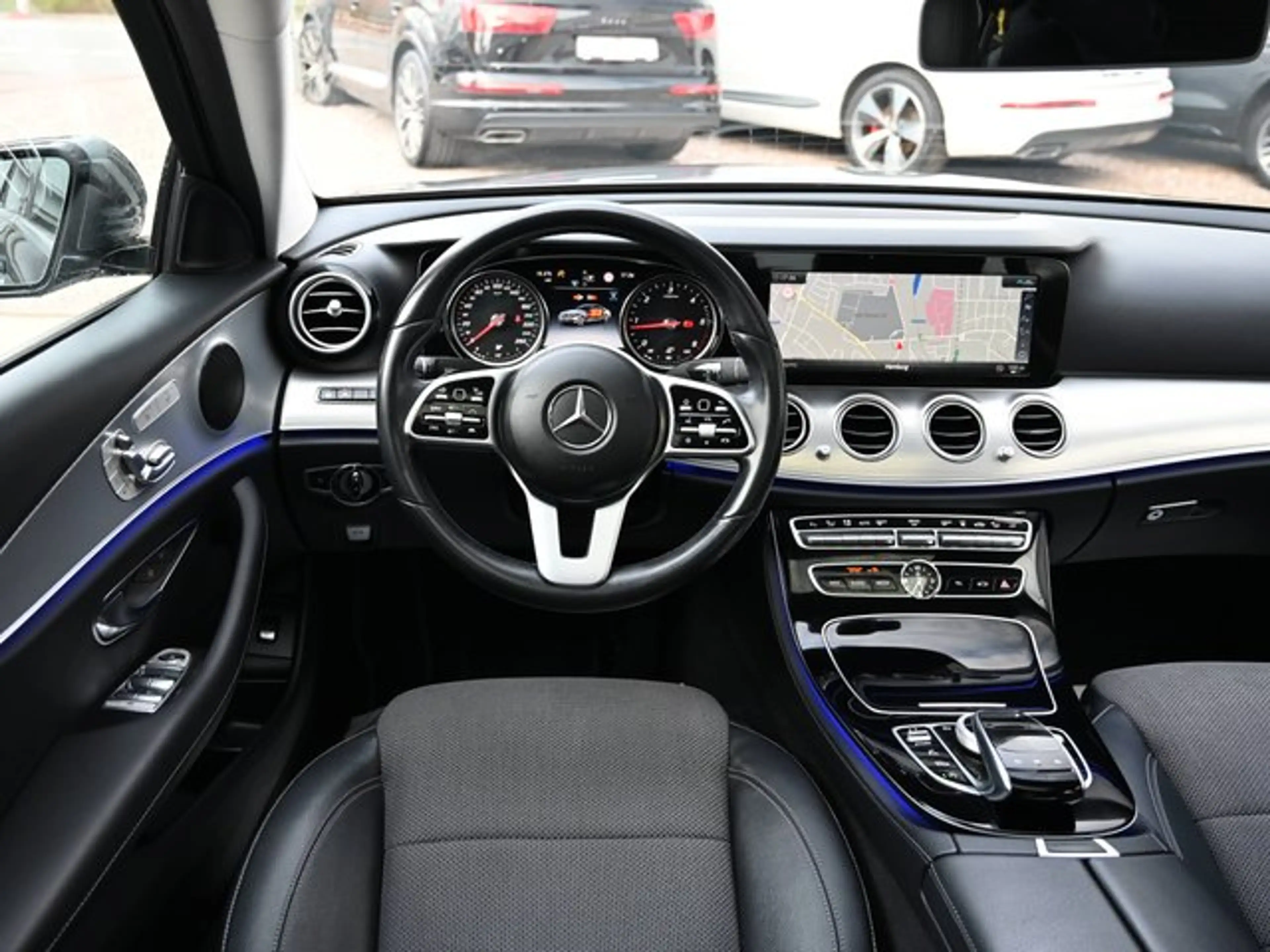 Mercedes-Benz E 220 d StandHzg*el.SD*ACC*Kamera*Multibeam — photo 4