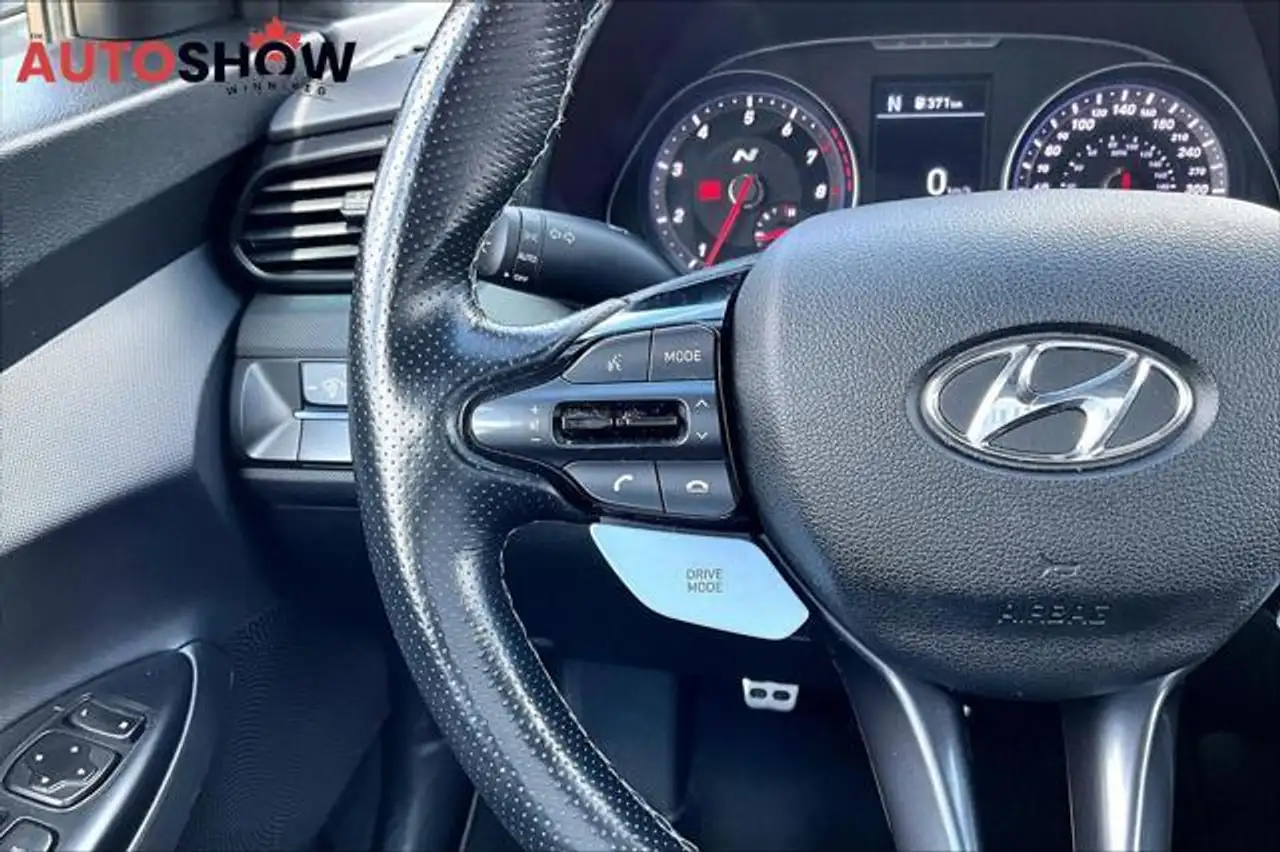 Hyundai VELOSTER fotografie Hyundai VELOSTER