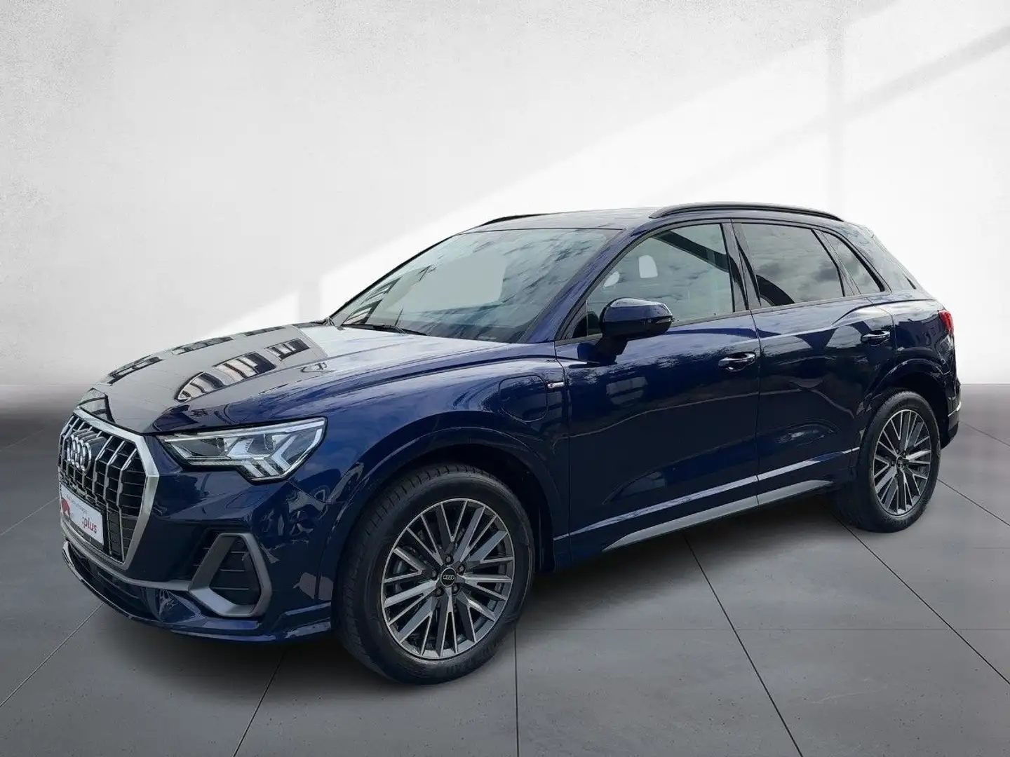Audi Q3 45 TFSI e S line Matrix Navi S tronic Blau - 2
