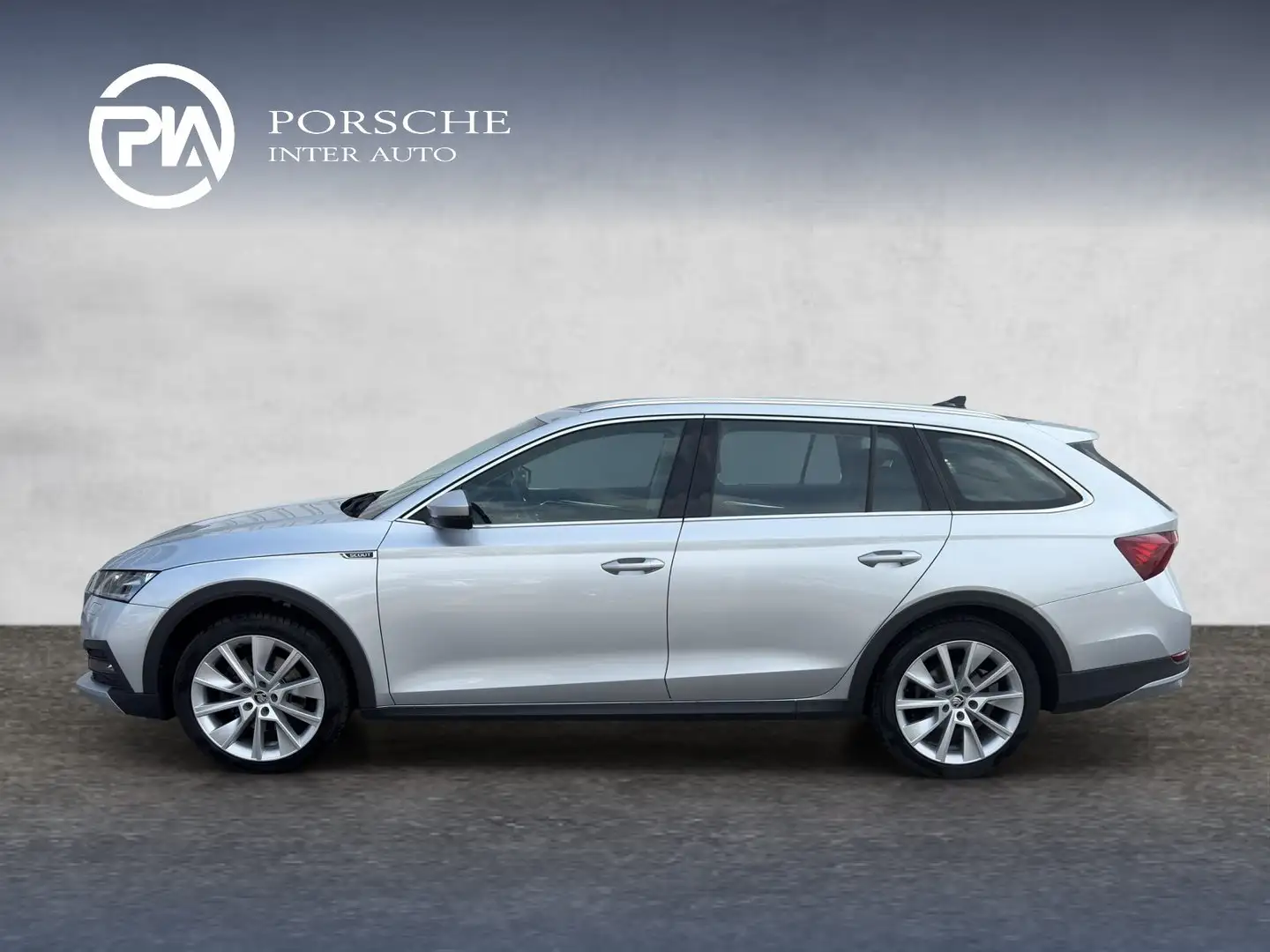 Skoda Octavia 4x4 SCOUT TDI DSG Silber - 2