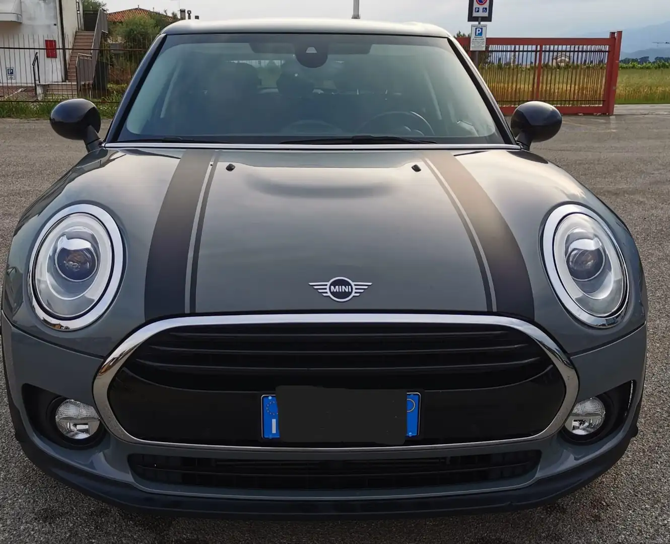 MINI Cooper D Clubman Mini IV F54 2016 Clubman 2.0 Business auto my18 Szary - 2