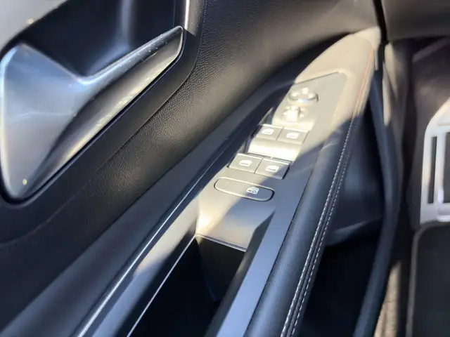 Peugeot 5008 view 14