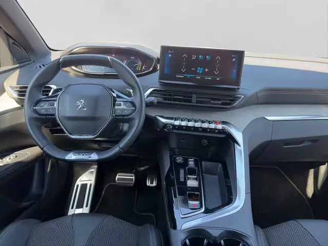 Peugeot 5008 view 10